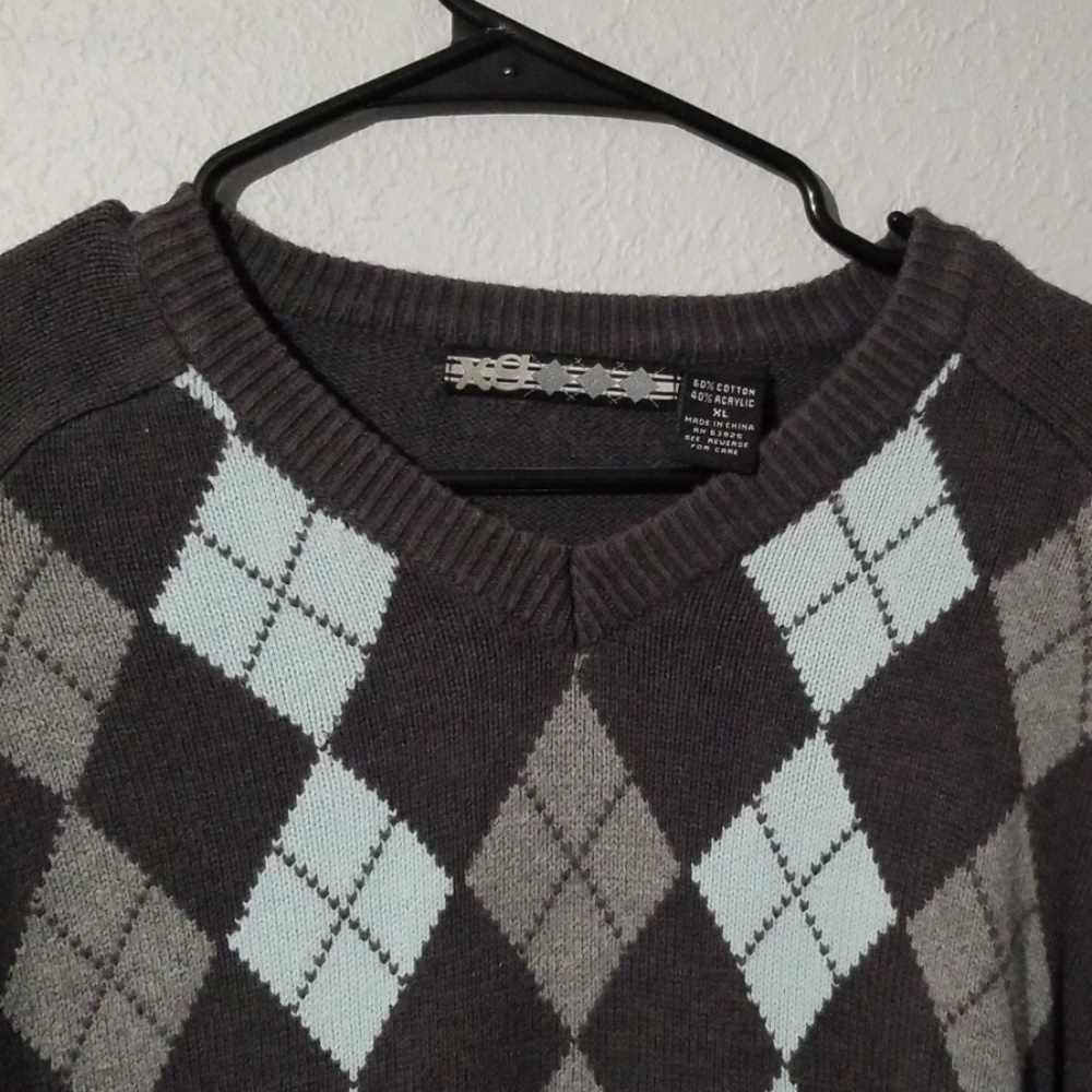 Patterned sweater - Picture 2 of 3